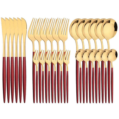 énagère 30 pièces luxe or et rouge : ensemble de couverts en acier inoxydable avec têtes dorées brillantes et manches rouge mat élégants.